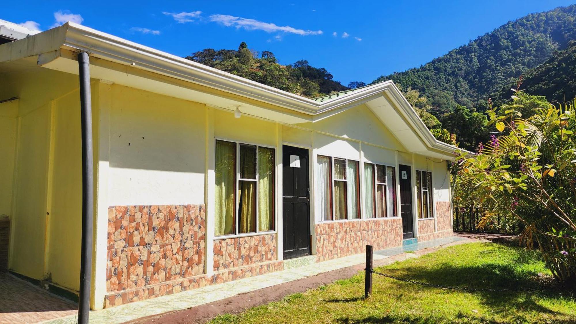 Hospedajes Richie Eco Camp Providencia Exterior photo